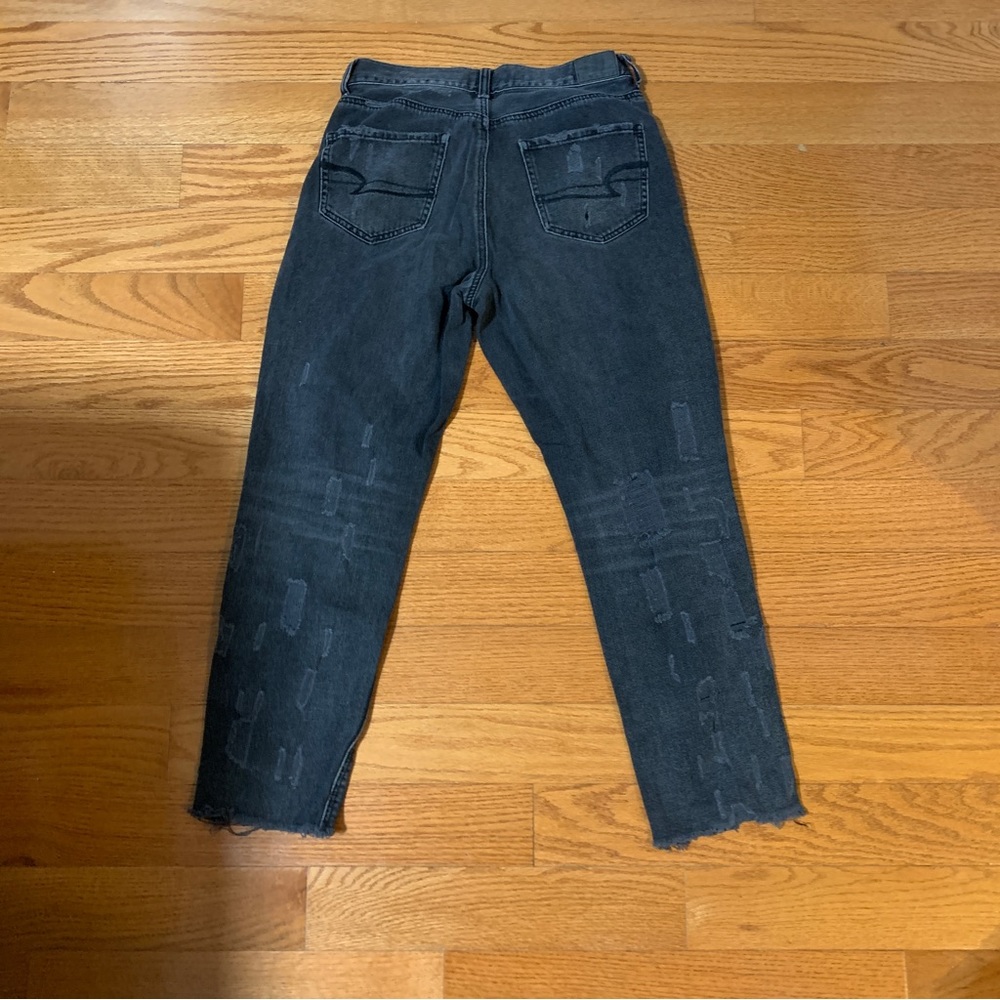 American Eagle Distressed Mom Jeans